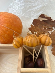 Свеча пчелиный воск "Тыква"